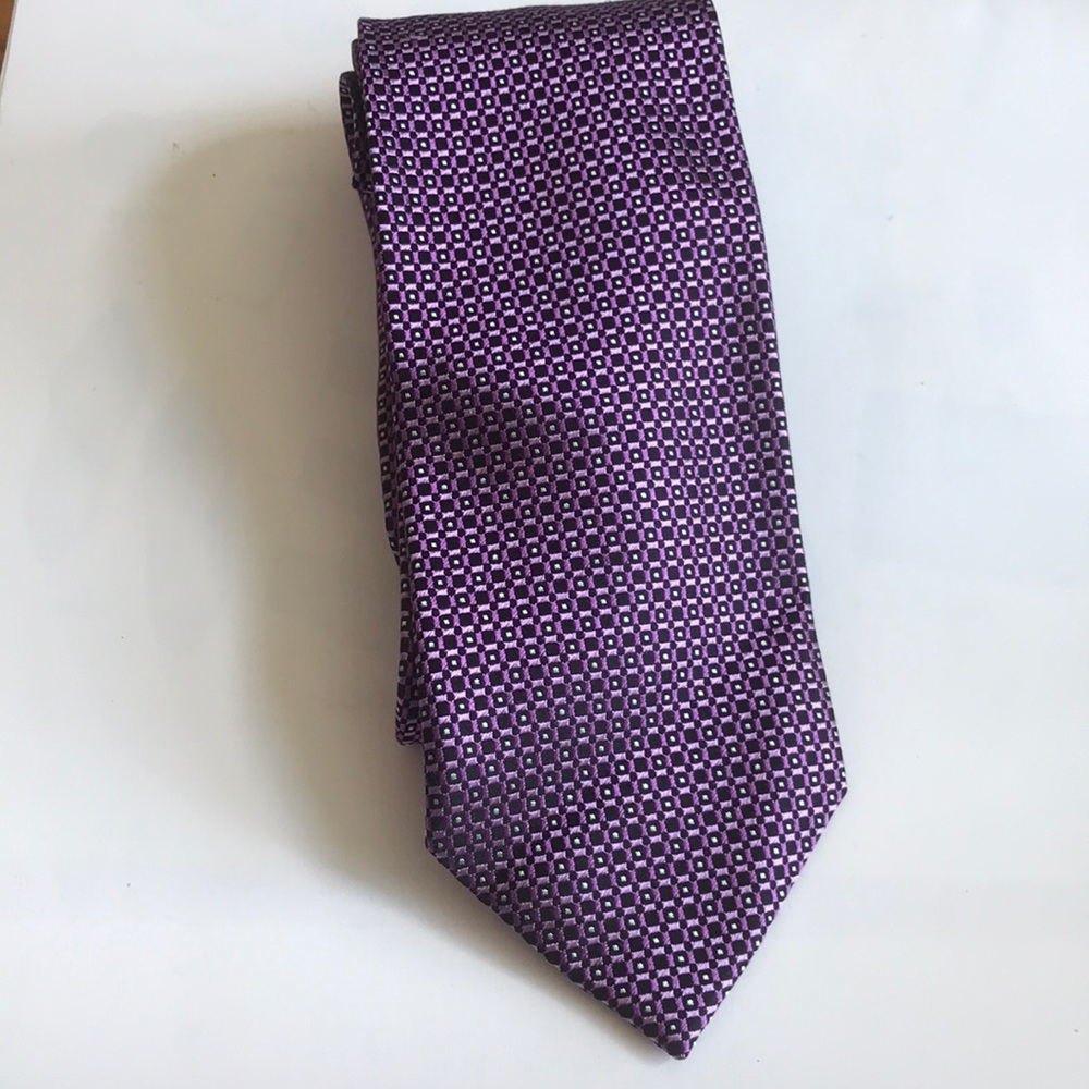Geoffrey Beene Tie